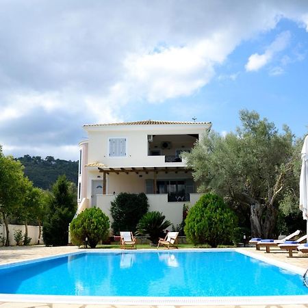 Villa Dioni Лефкада Екстериор снимка