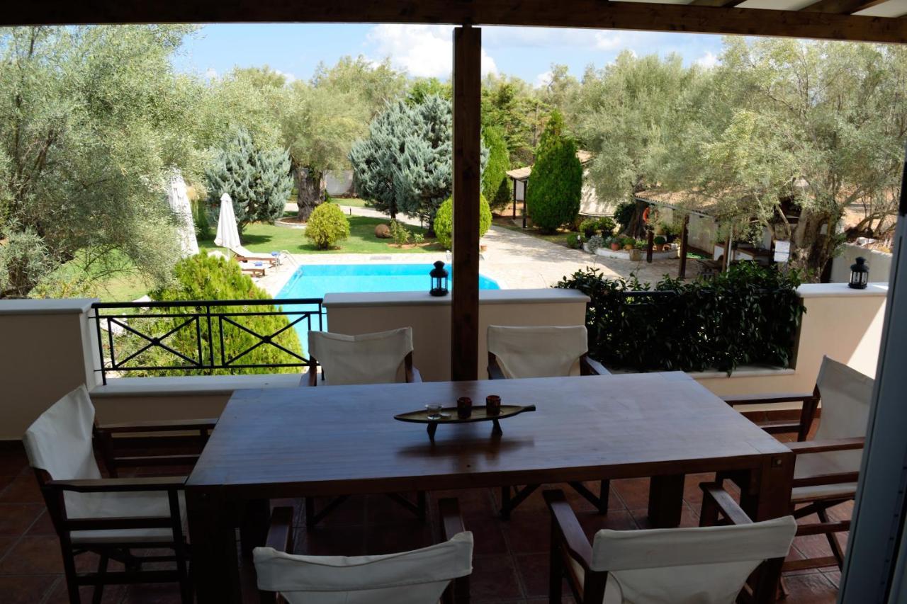 Villa Dioni Лефкада Екстериор снимка