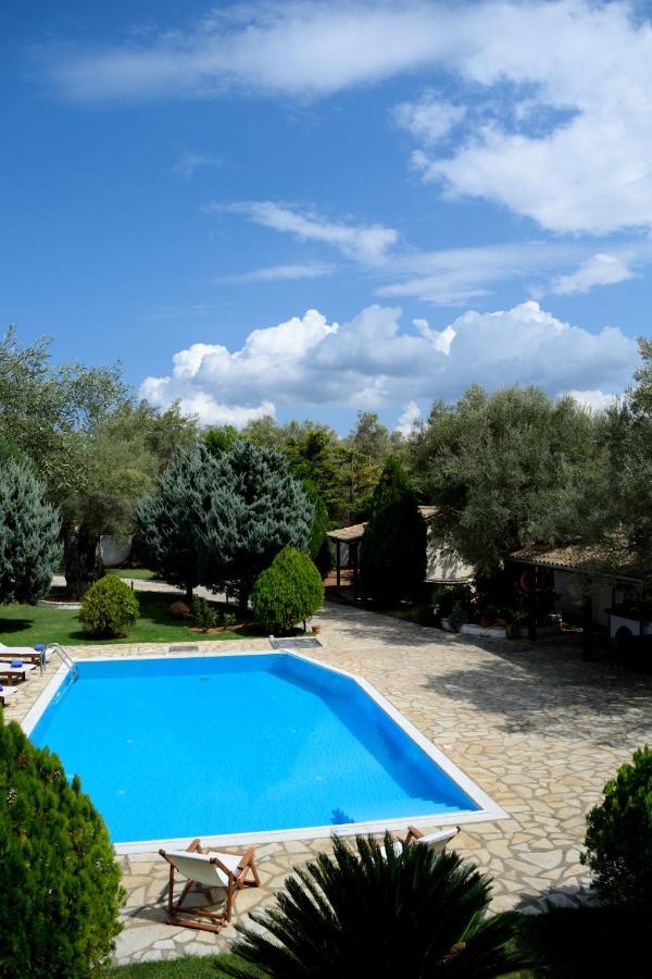 Villa Dioni Лефкада Екстериор снимка