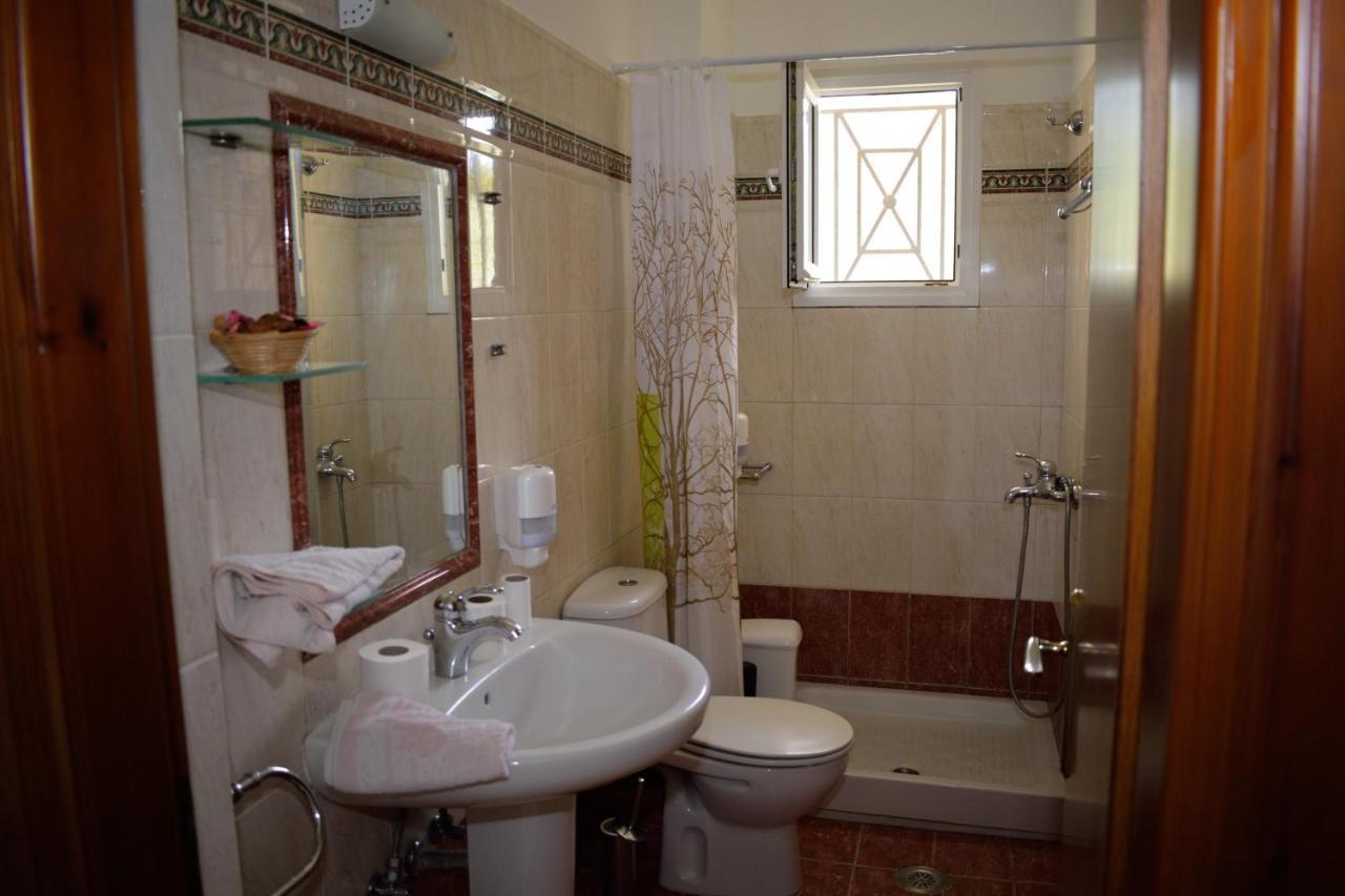 Villa Dioni Лефкада Екстериор снимка